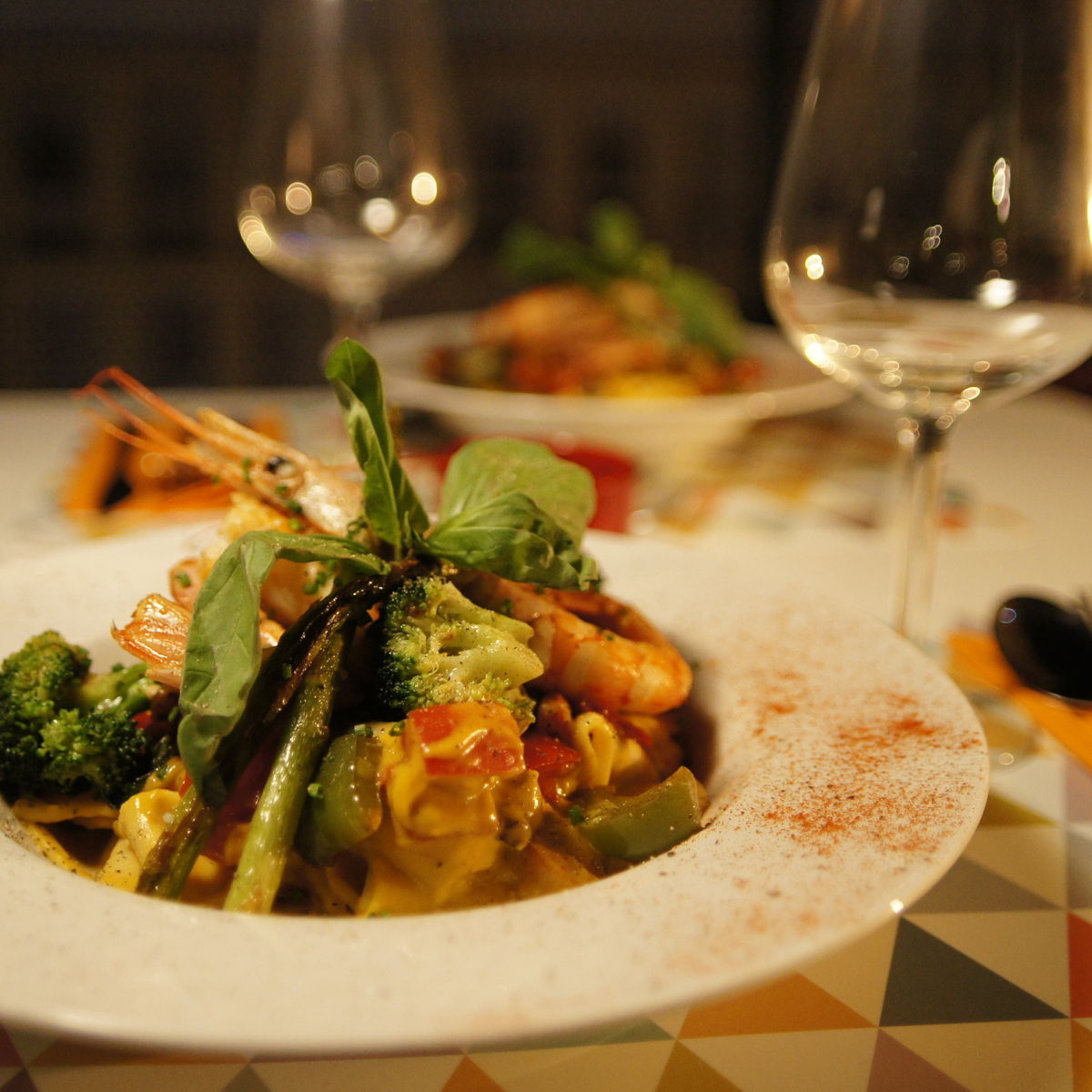 Gourmet menu and wine pairing from the heart of Seville.