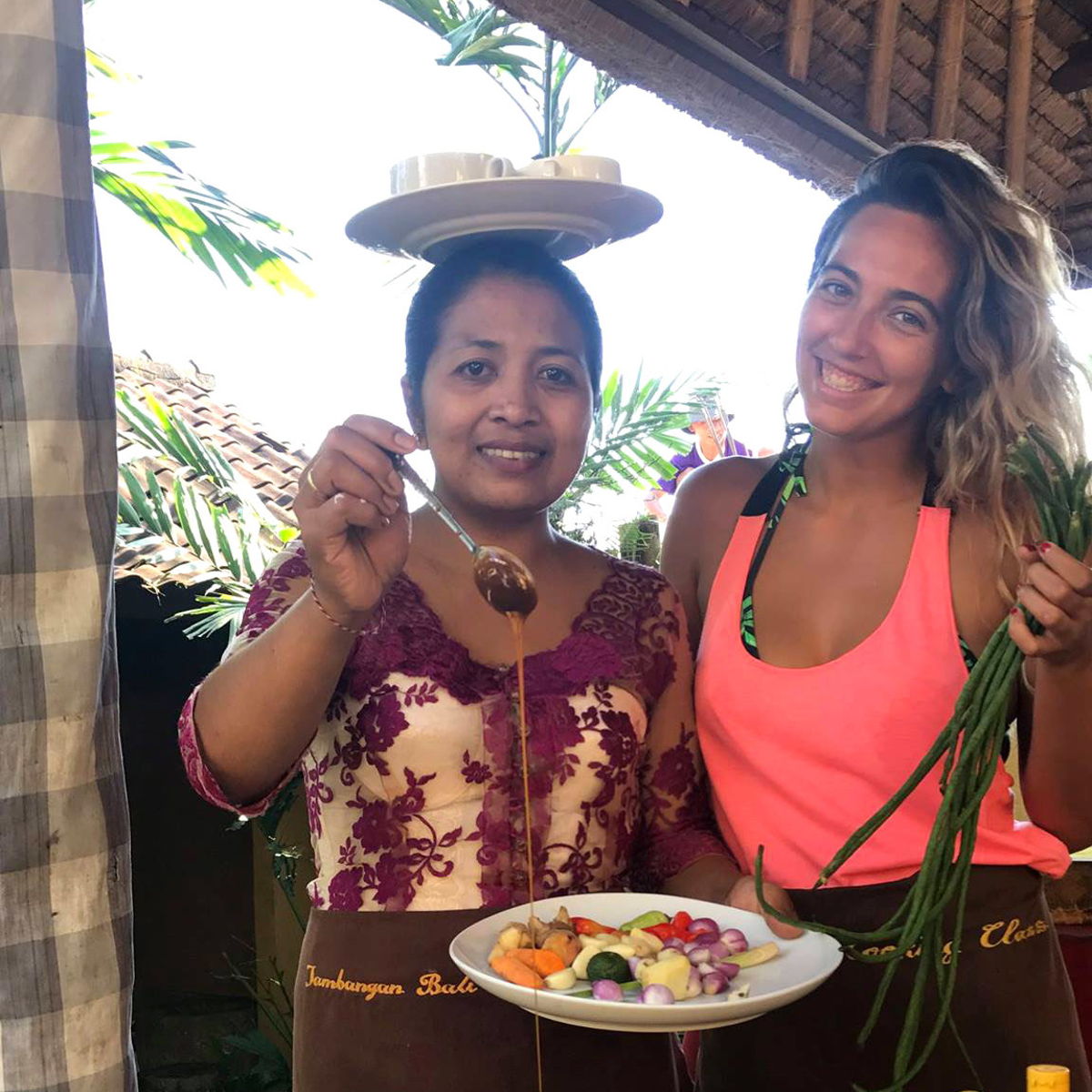 Authentic Balinese market tour and cooking class in Ubud