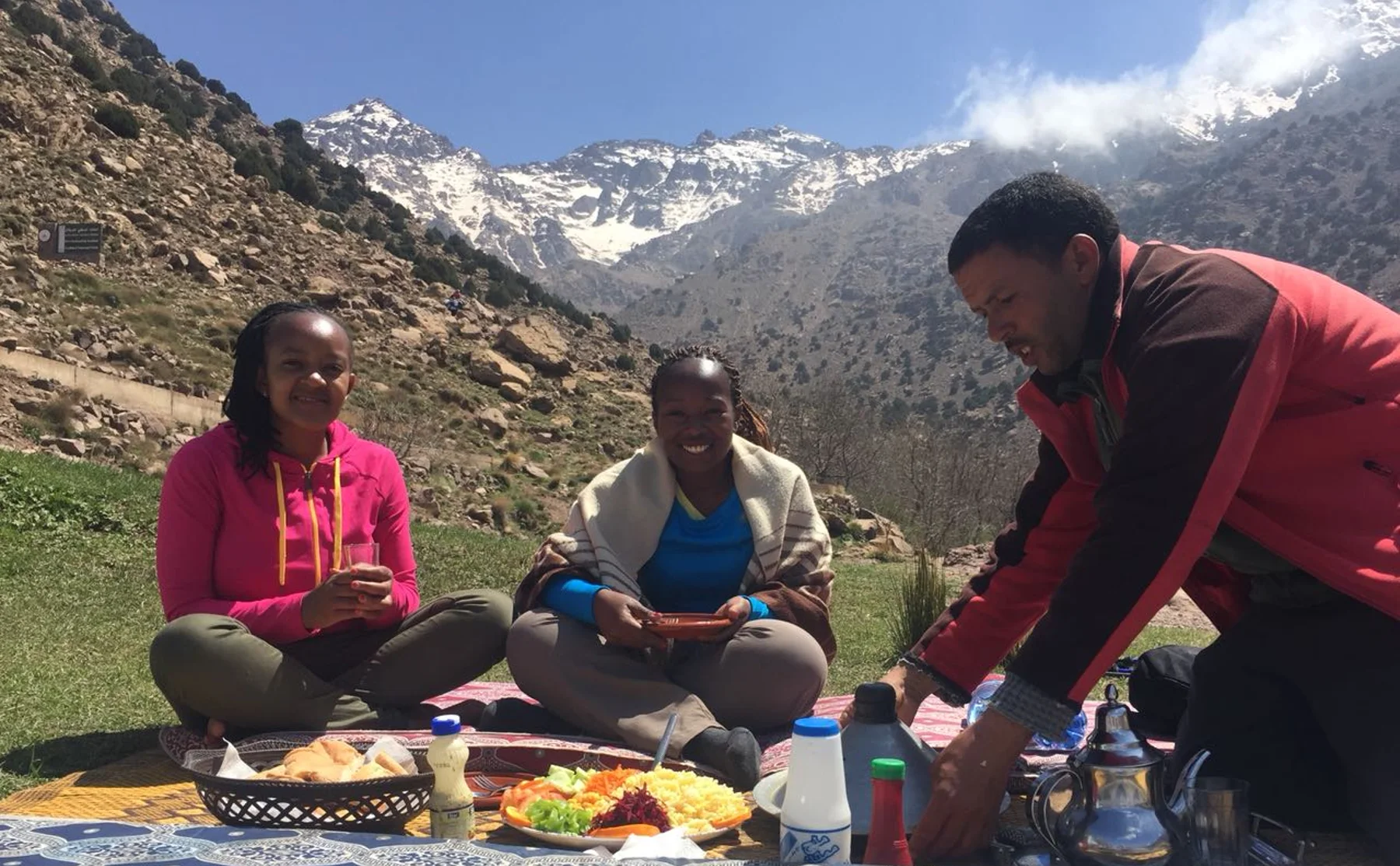 Home-Cooked Lunch in an Amazigh (Berber) Home in the Atlas Mountains  - 1162335