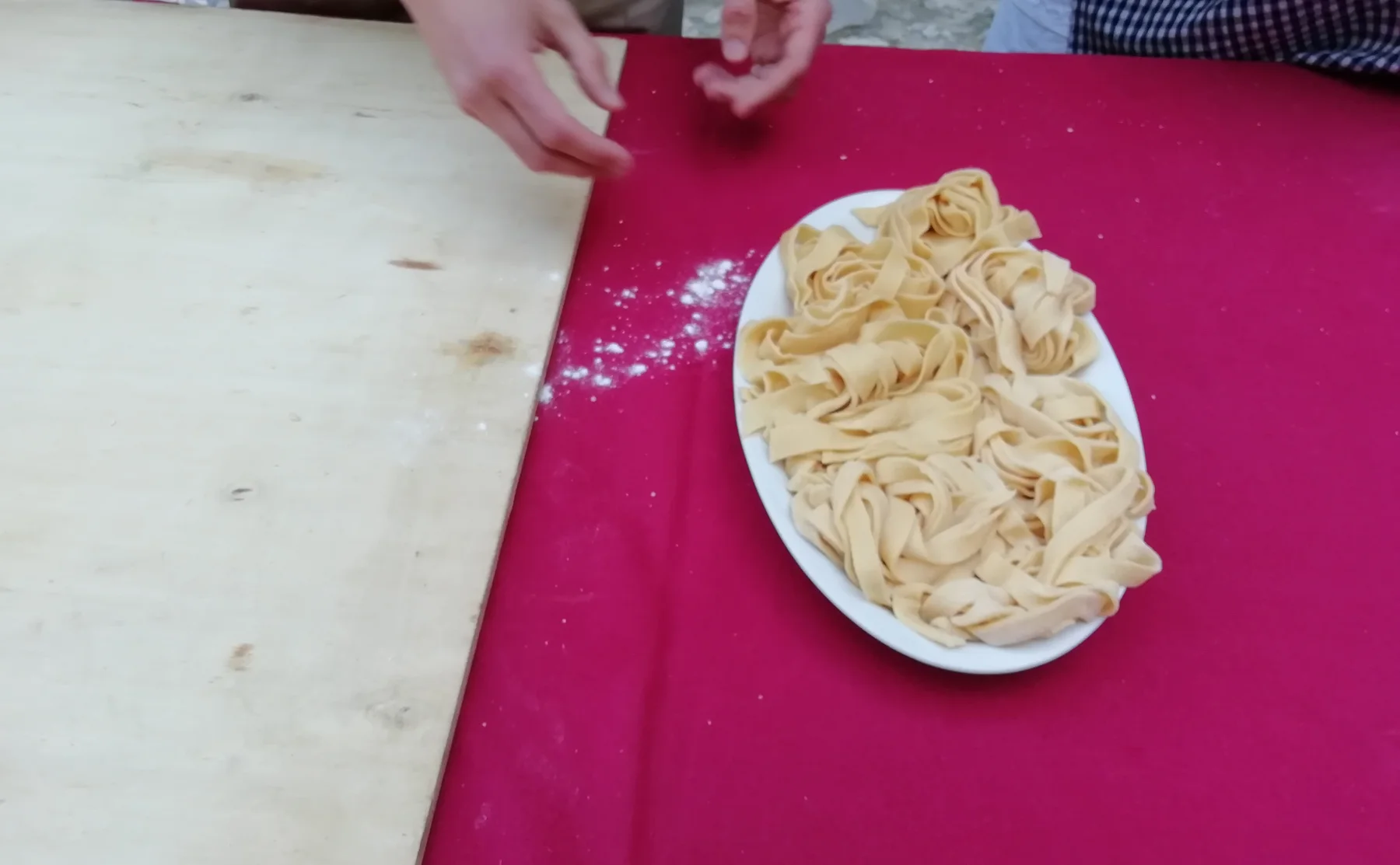 Fresh pasta cooking class and dinner in a traditional Matera courtyard  - 1212264