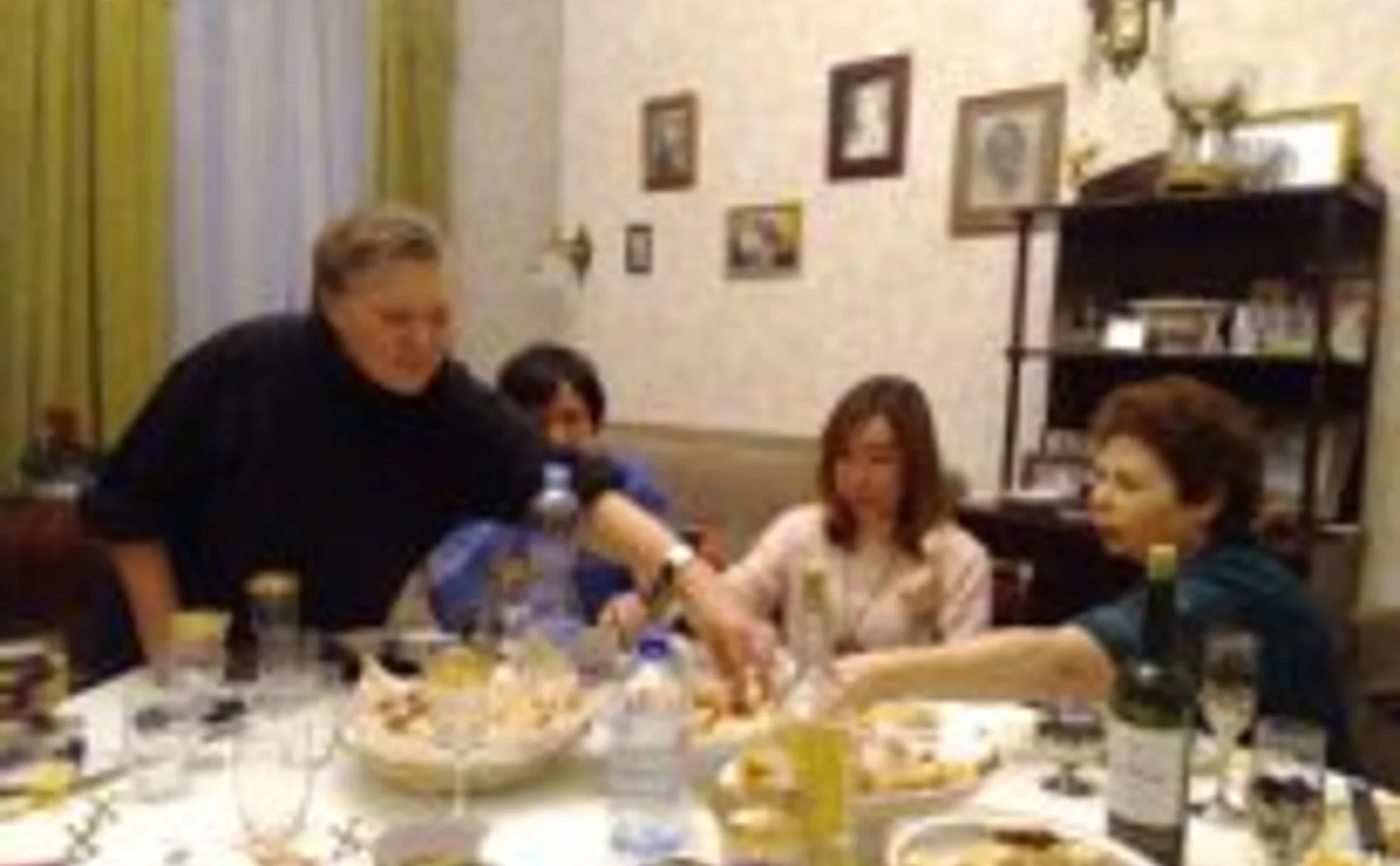 Russian Dinner in a Traditional St. Petersburg Apartment - 1222403