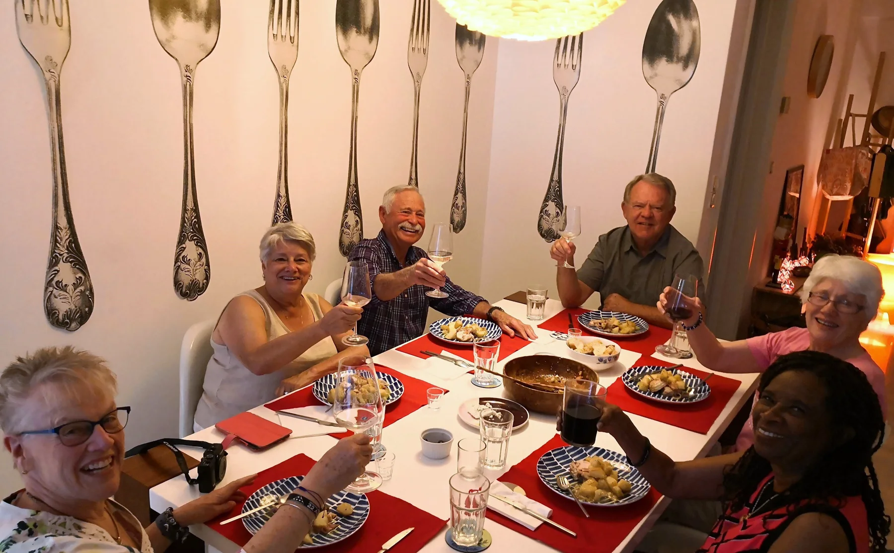 Greek Dining Experience with a local  - 1233817