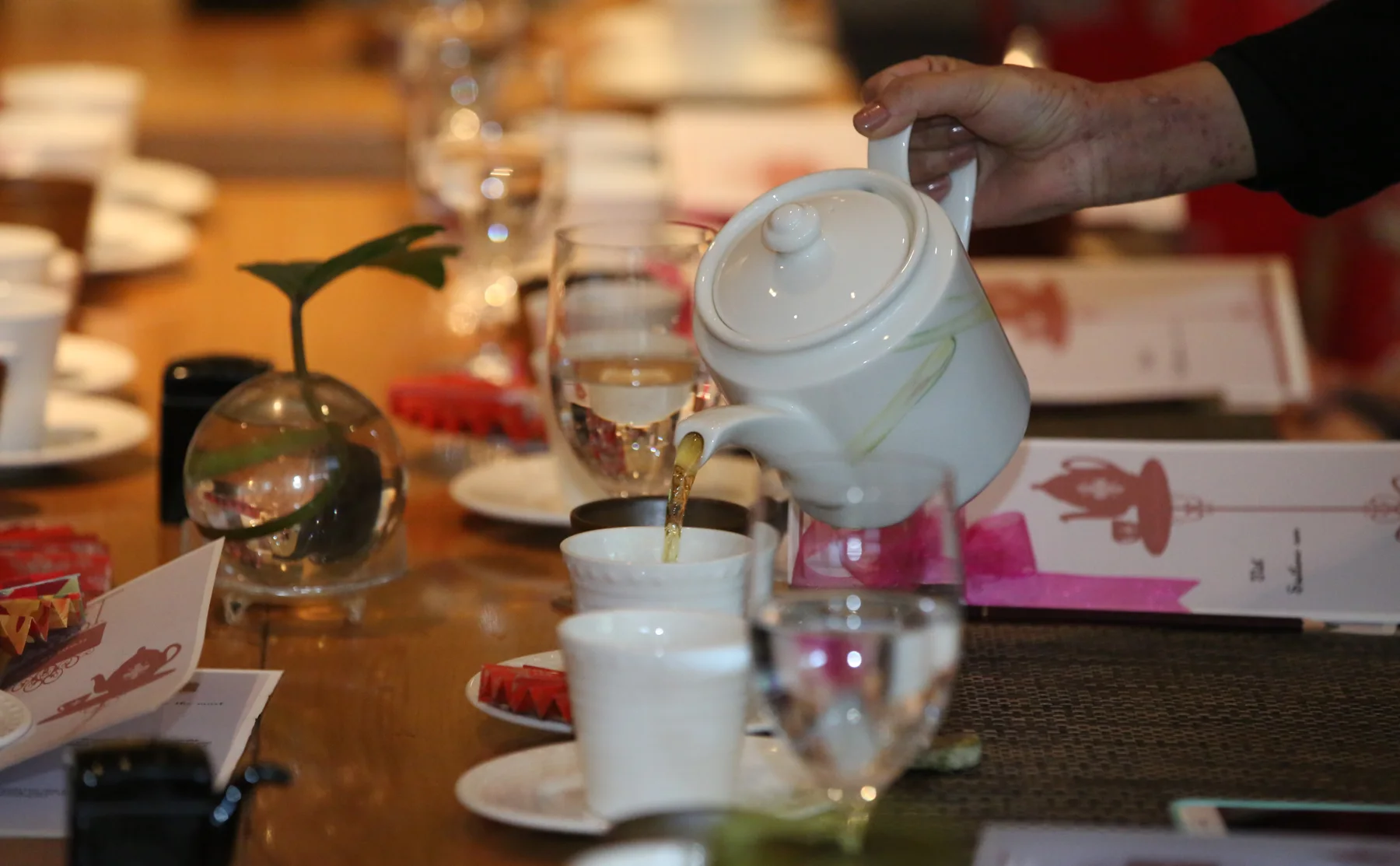 Chanoyu - A Japanese Tea Tasting paired with 4 course meal - 1240499