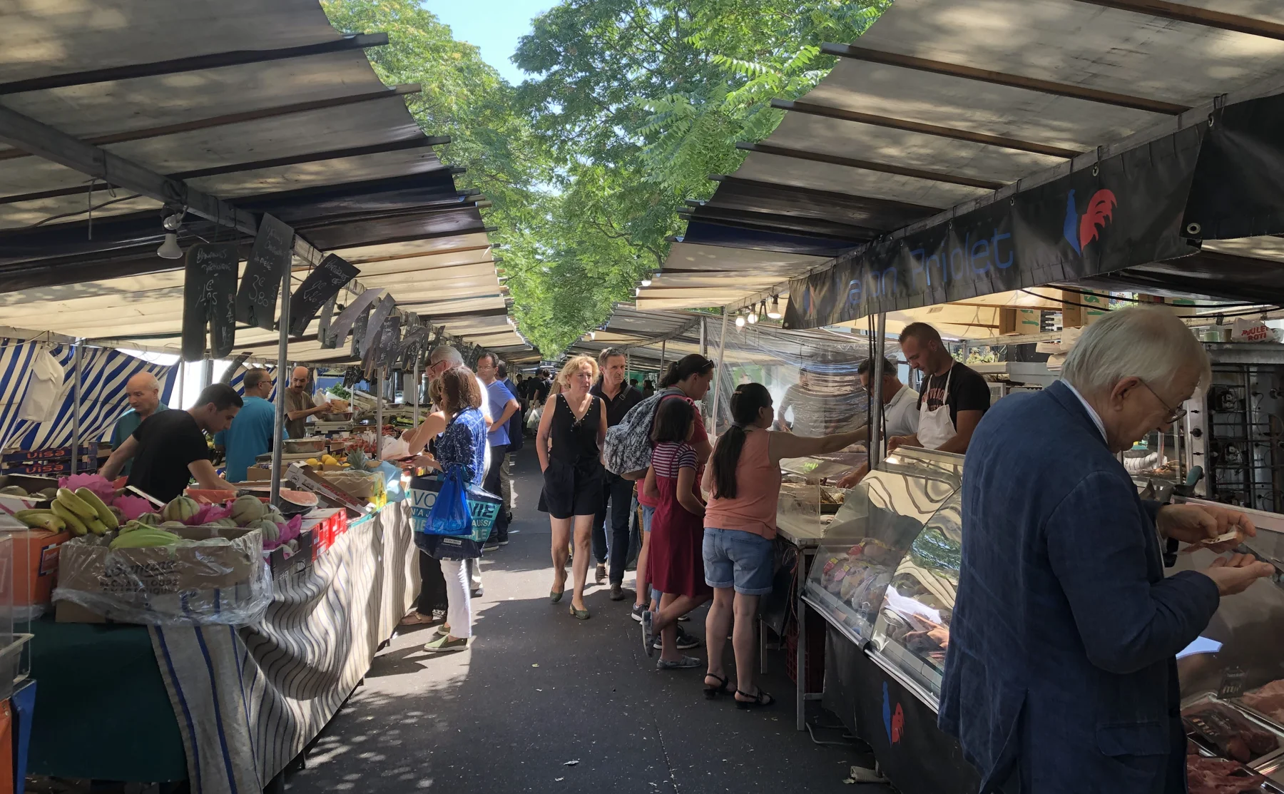 Organic Market Tasting & History Tour by the Eiffel Tower - 1254686
