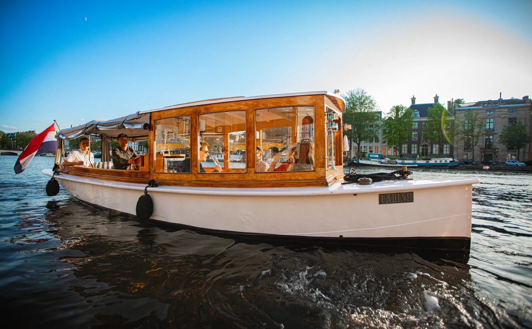 Private Boat Tour Amsterdam with wine and cheese! - 1284825