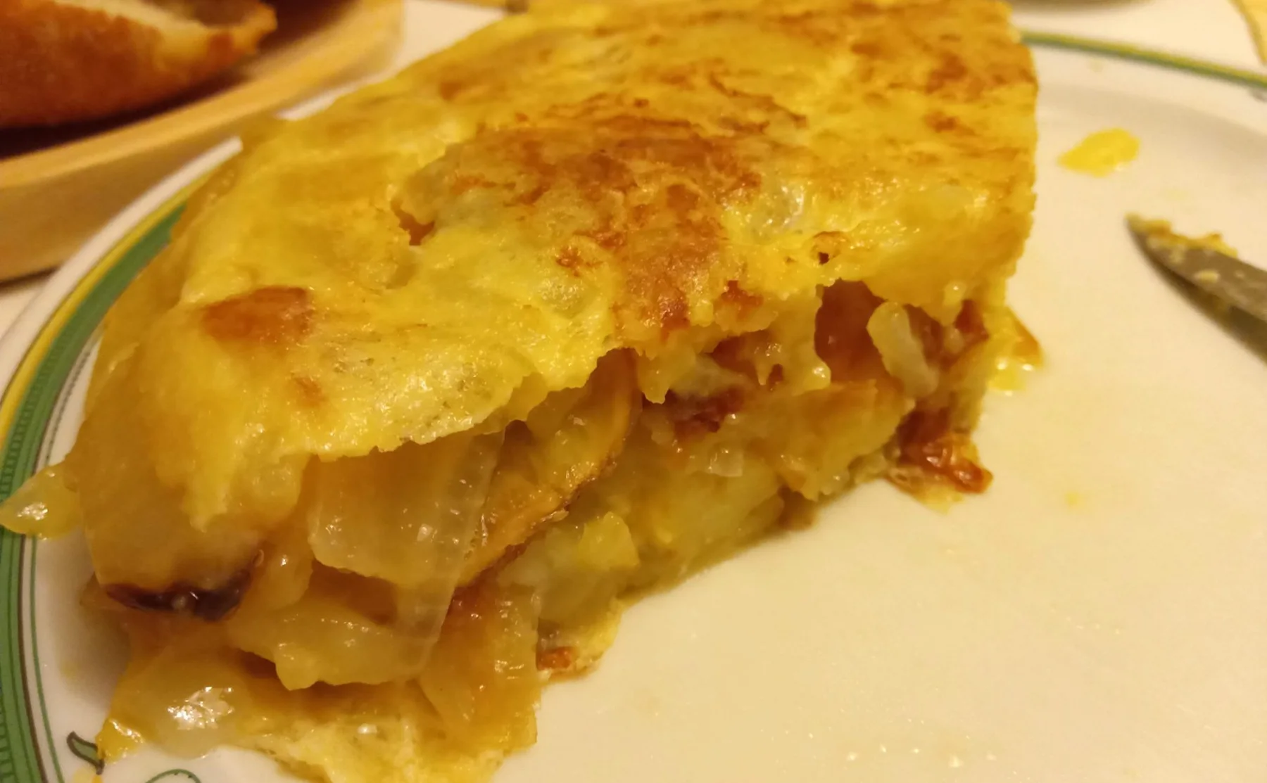 Quick Madrid tour and tortilla cooking class 
 - 1292307