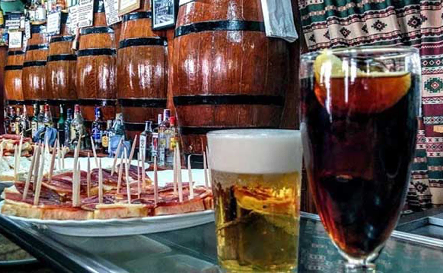 Madrid tapas and bar tour with sightseeing - 1294913