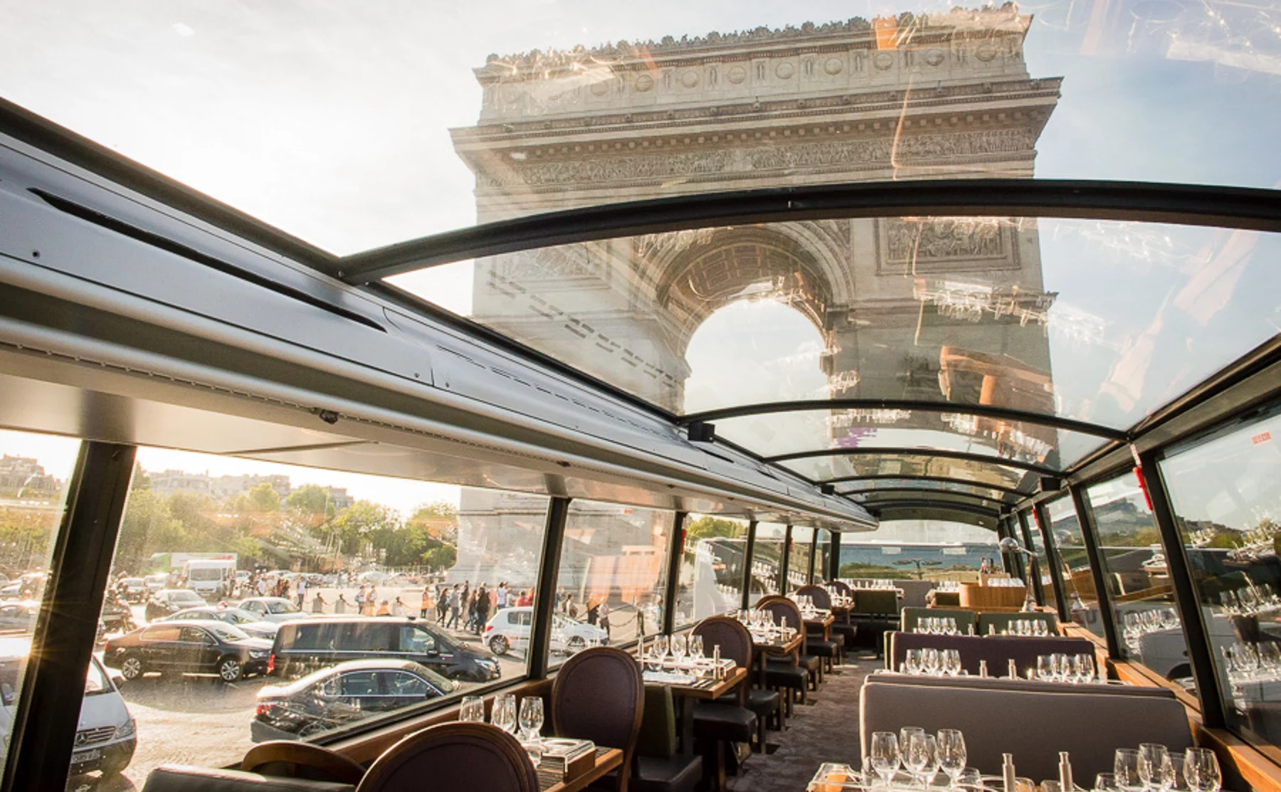 Luxury Bus Tour with Gourmet Lunch and Panoramic View of Paris - 1343090