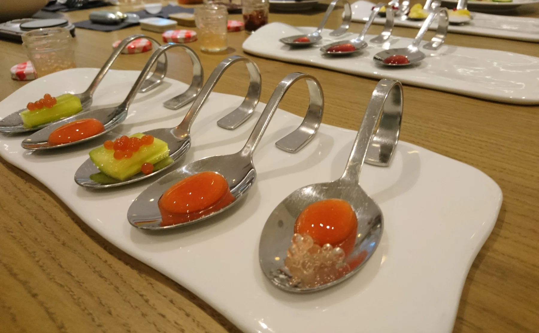 Molecular gastronomy cooking techniques and dinner in London - 1383994
