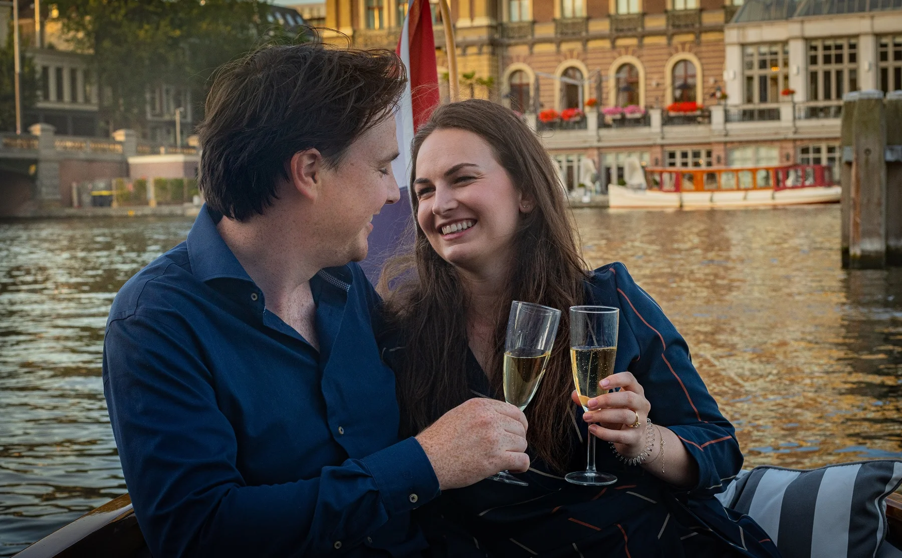 Unique Amsterdam Dinner Cruise on a Historic Saloon Boat - 1403375