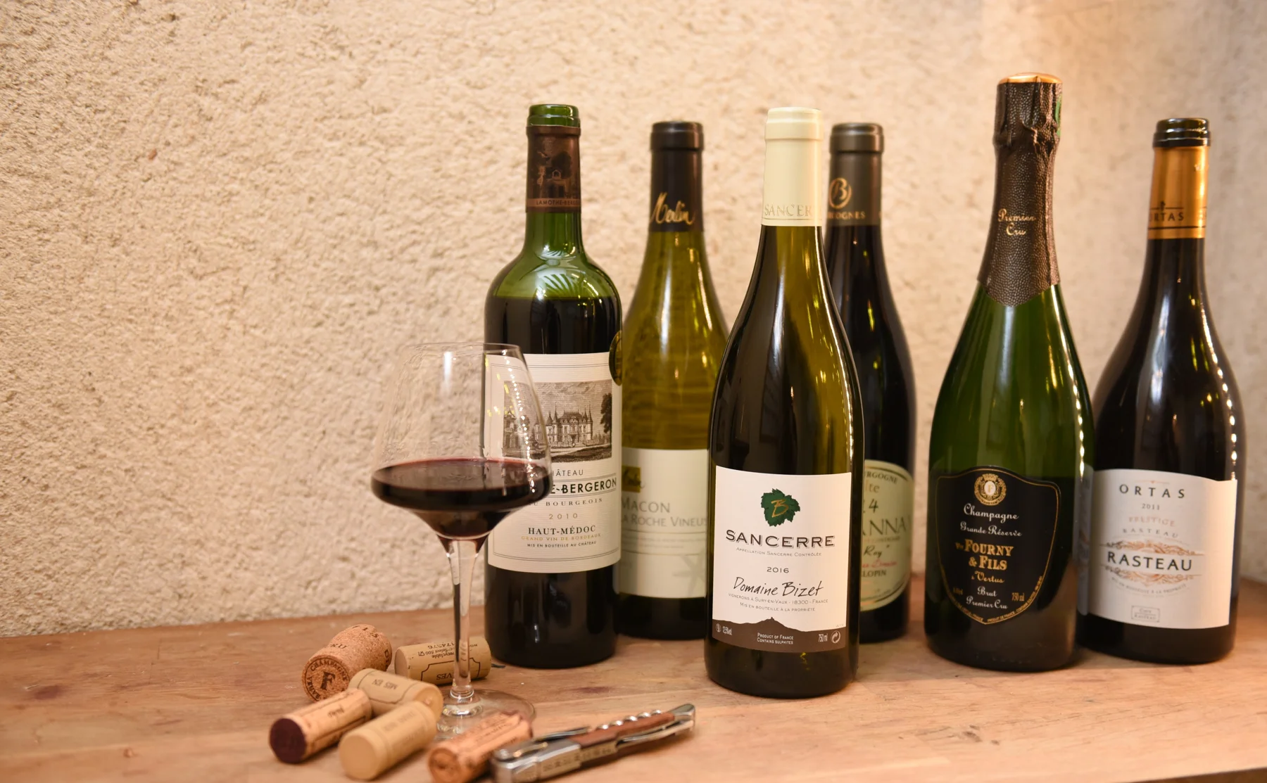 French wine virtual masterclass with a professional sommelier  - 1426631