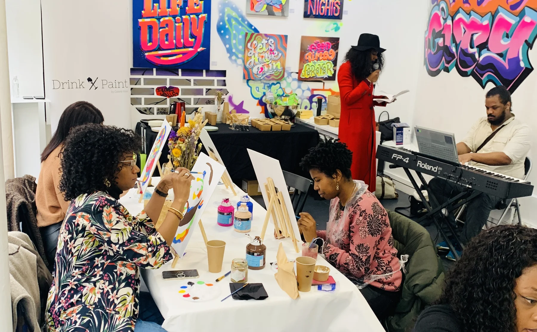 Brunch & Paint with Live Music in an Art Gallery (10 - 12 pm) - 1458145