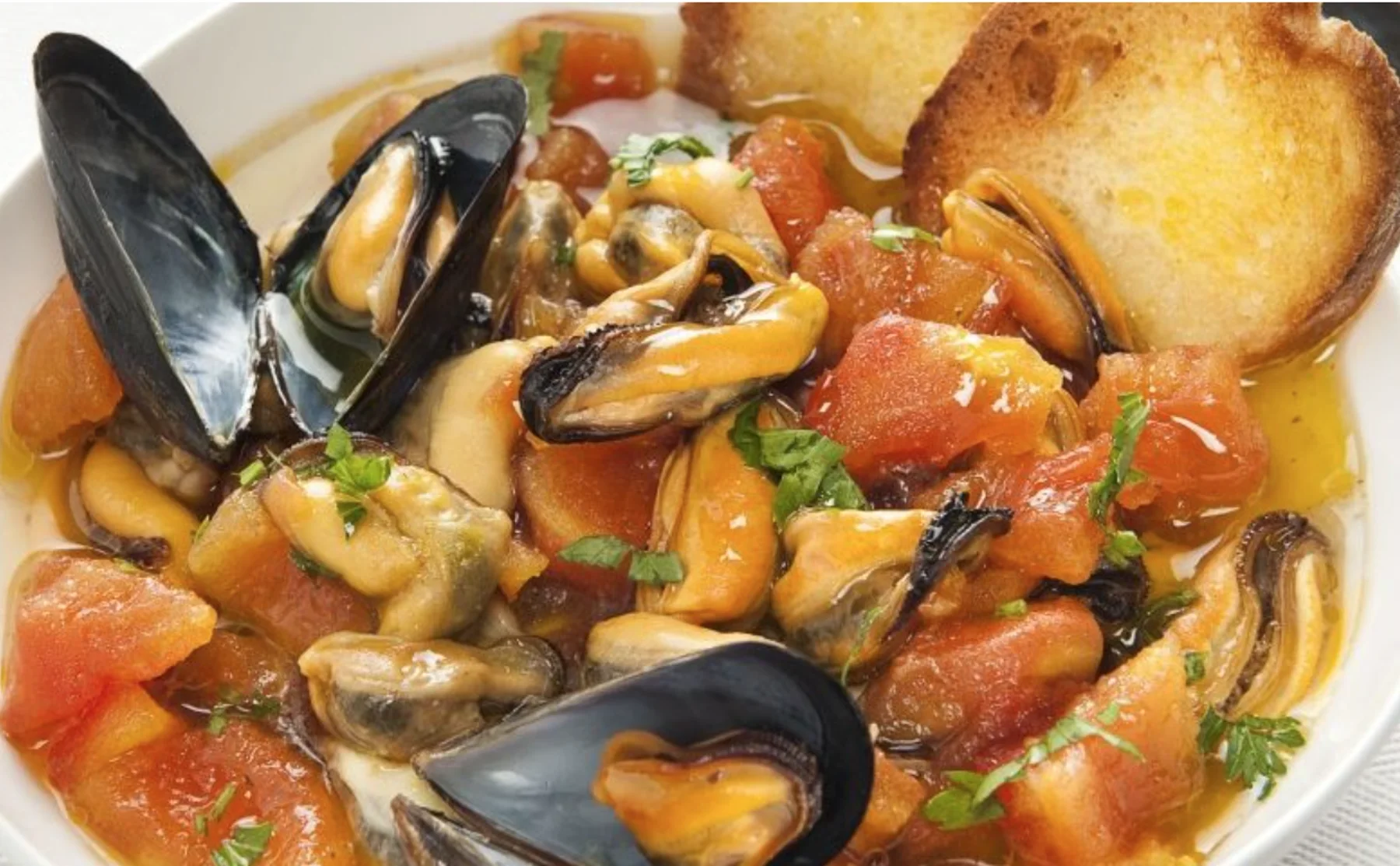 Mare Cozzum- typical Apulian dinner based on mussels  - 1468386