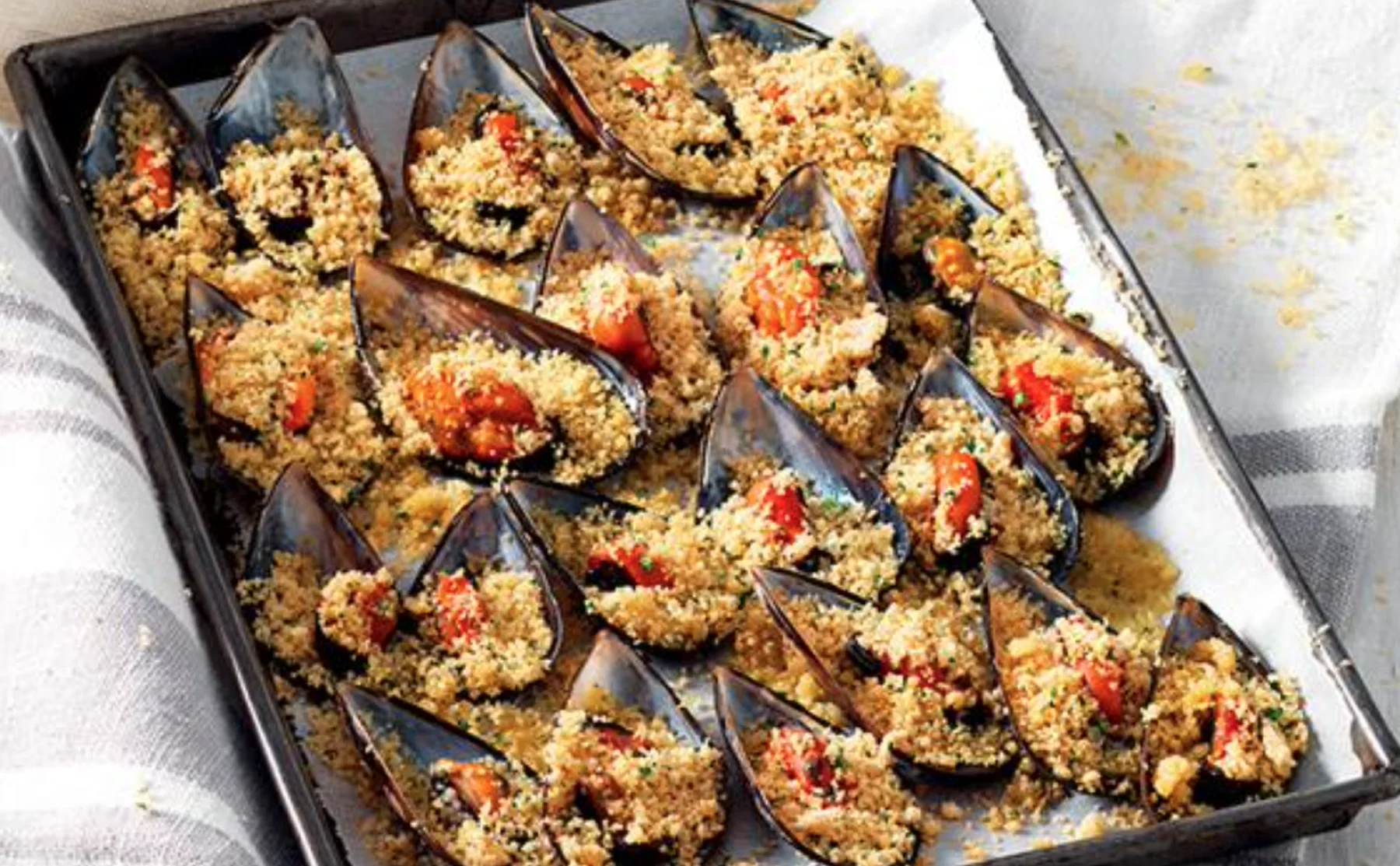 Mare Cozzum- typical Apulian dinner based on mussels  - 1468387