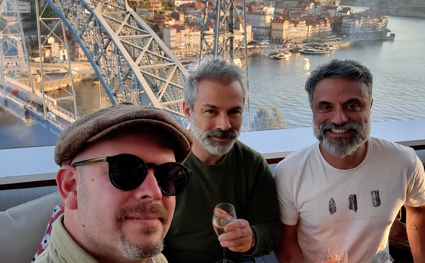 Watch the Porto sunset and drink wine overlooking the Luís I Bridge - 1478496