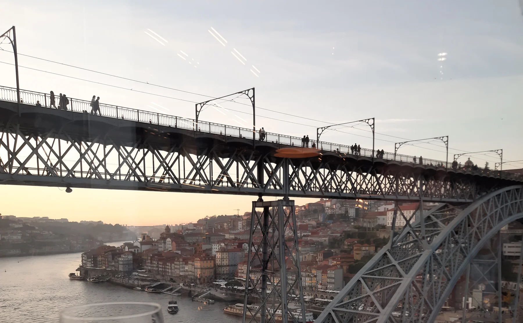 Watch the Porto sunset and drink wine overlooking the Luís I Bridge - 1478497