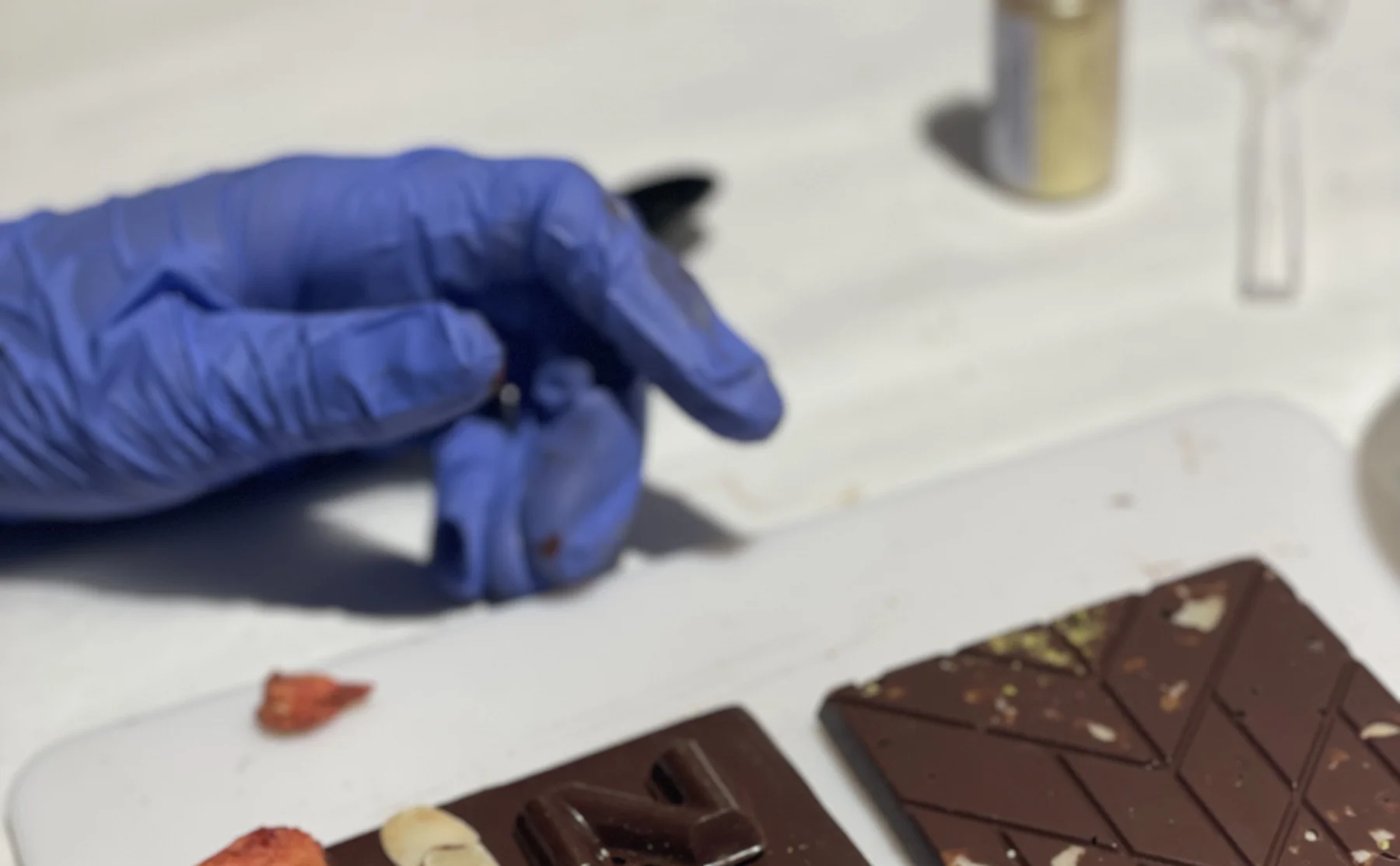 Handcrafted Chocolate Bar Making // Williamsburg - 1492840