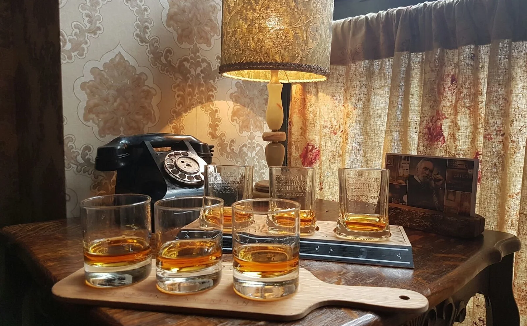Dublin Whiskey Trail - Explore Hidden Whiskey Bars with local @ 2pm - 1498337