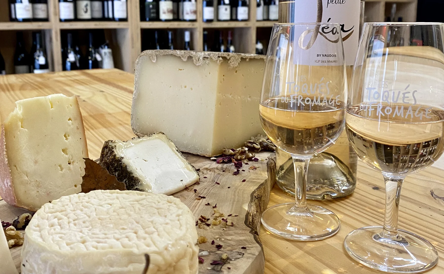 Delicious & Interactive Cheese Pairing Workshop in Croix Rousse - 1517420