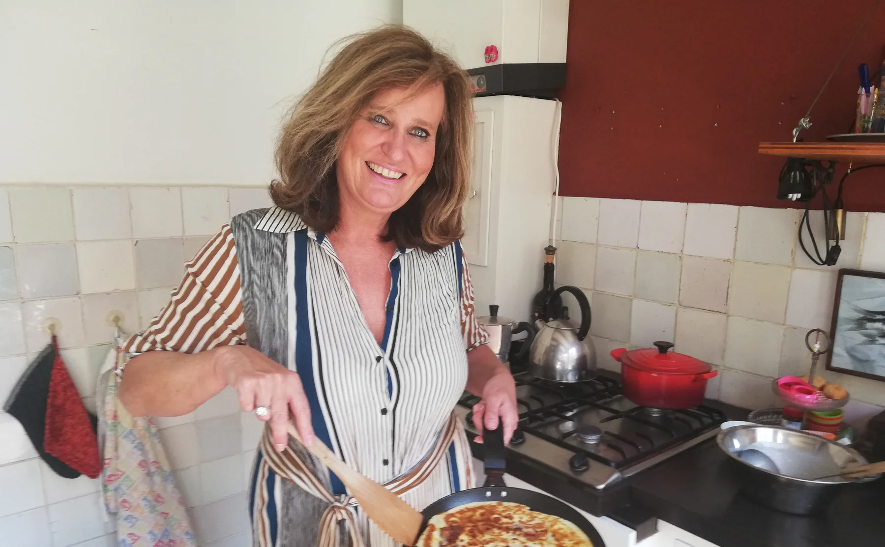 Learn to Make Dutch Pancakes in a Beautiful Amsterdam Canal House - 1522786