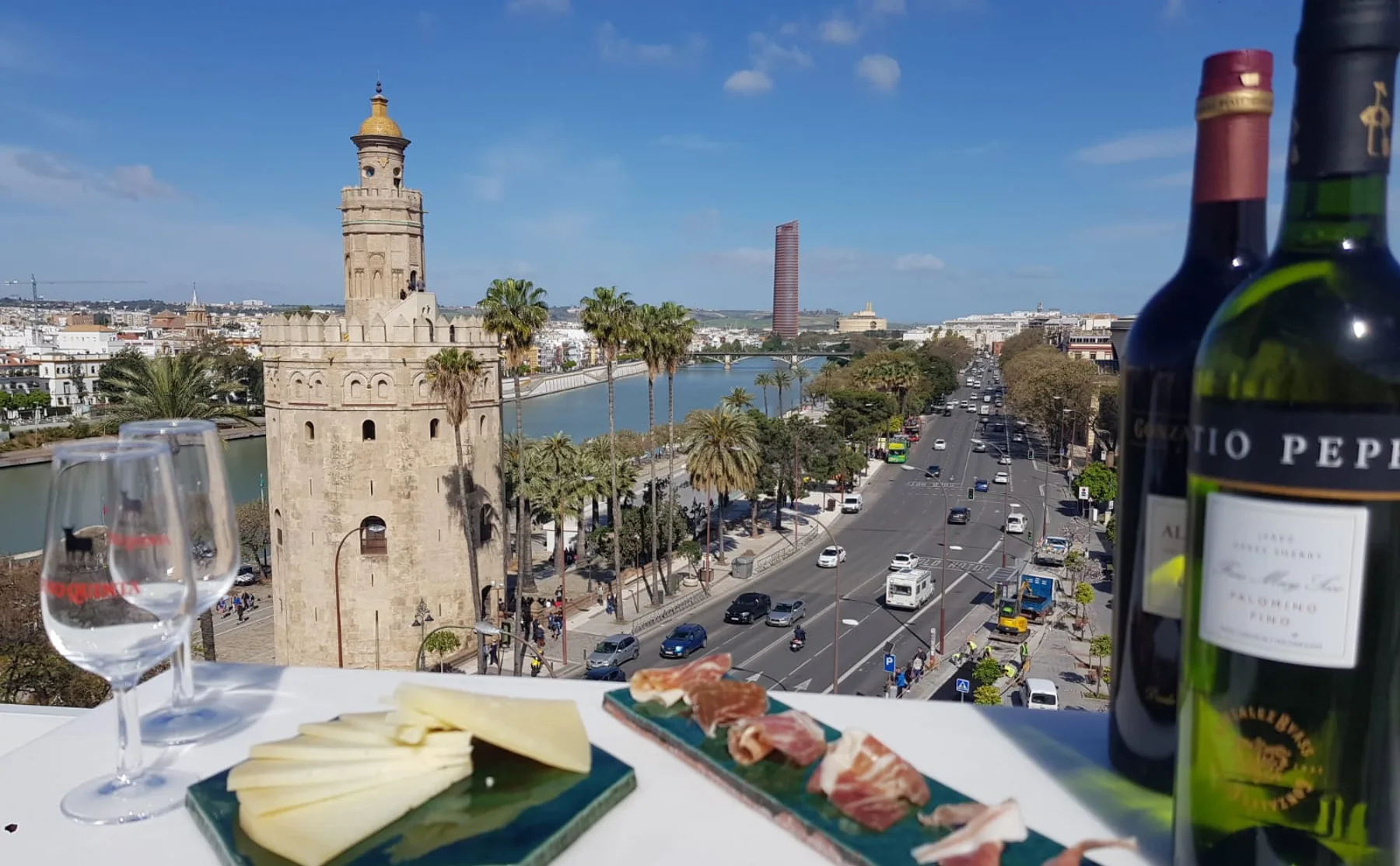 Rooftop Paella Show Cooking with Sangria and a Stunning 360 Seville View - 1547358