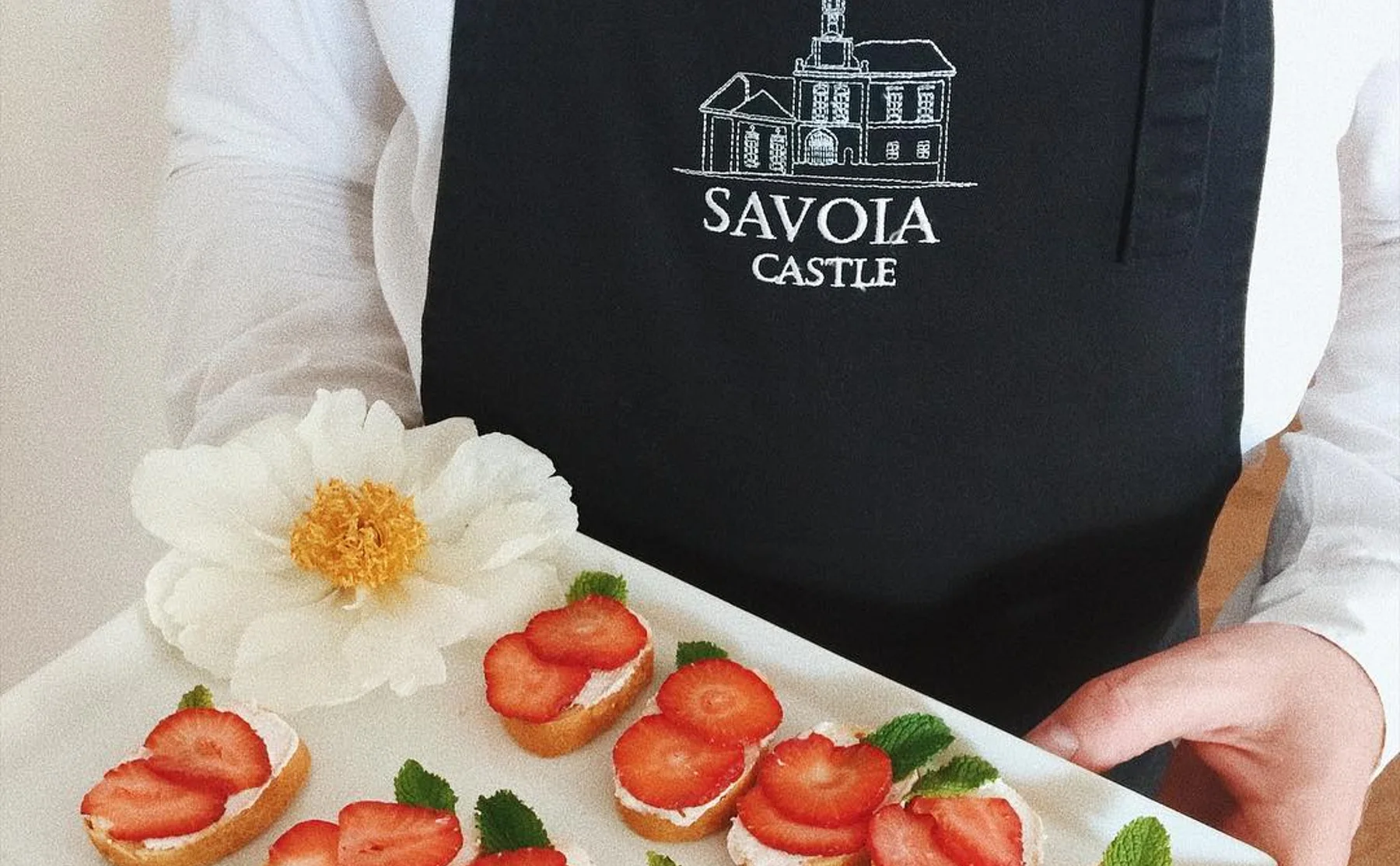 Candle light dinner at the Savoia Castle - 455801