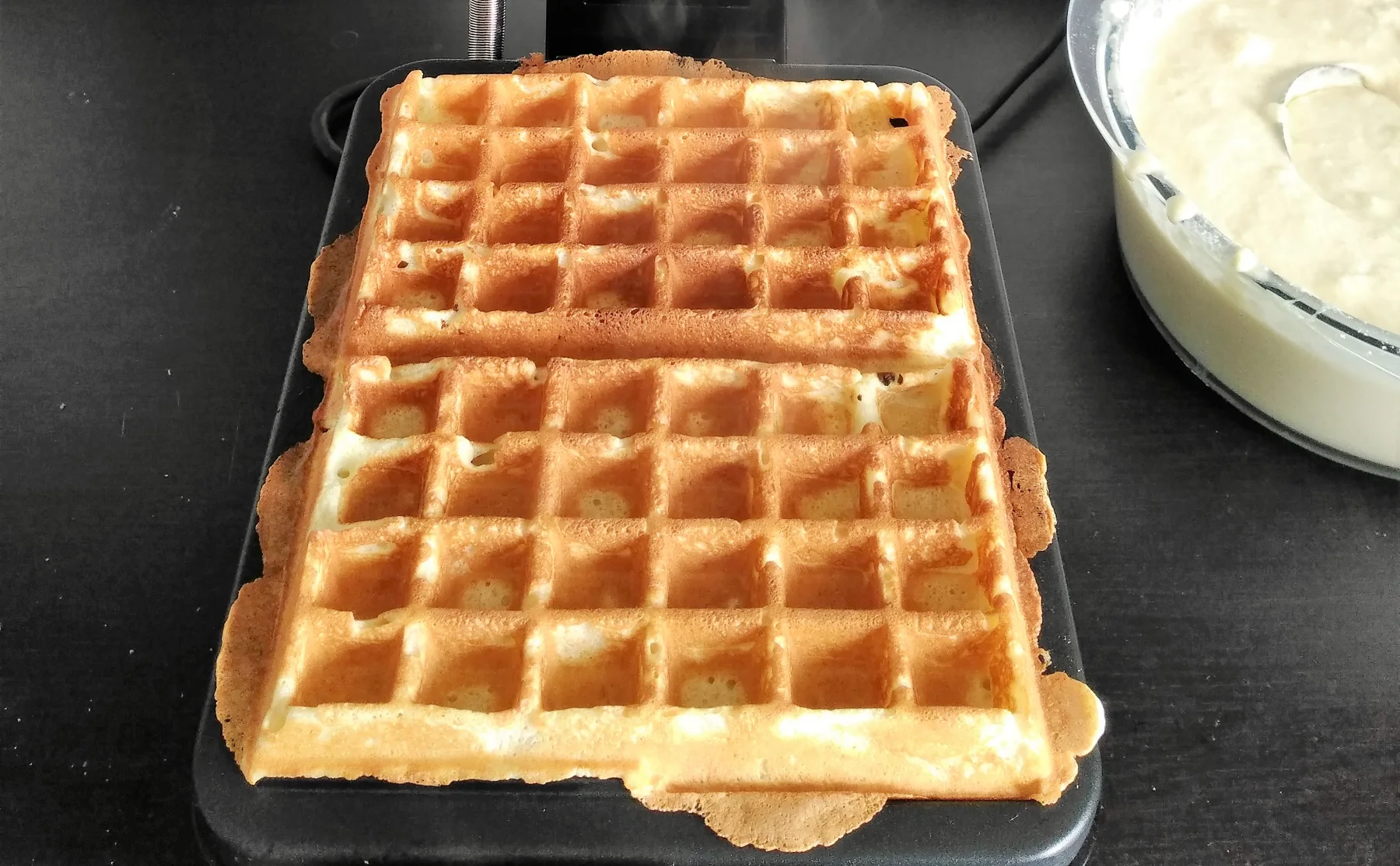 Enjoy delicious waffles in Vieux Lille - 457636