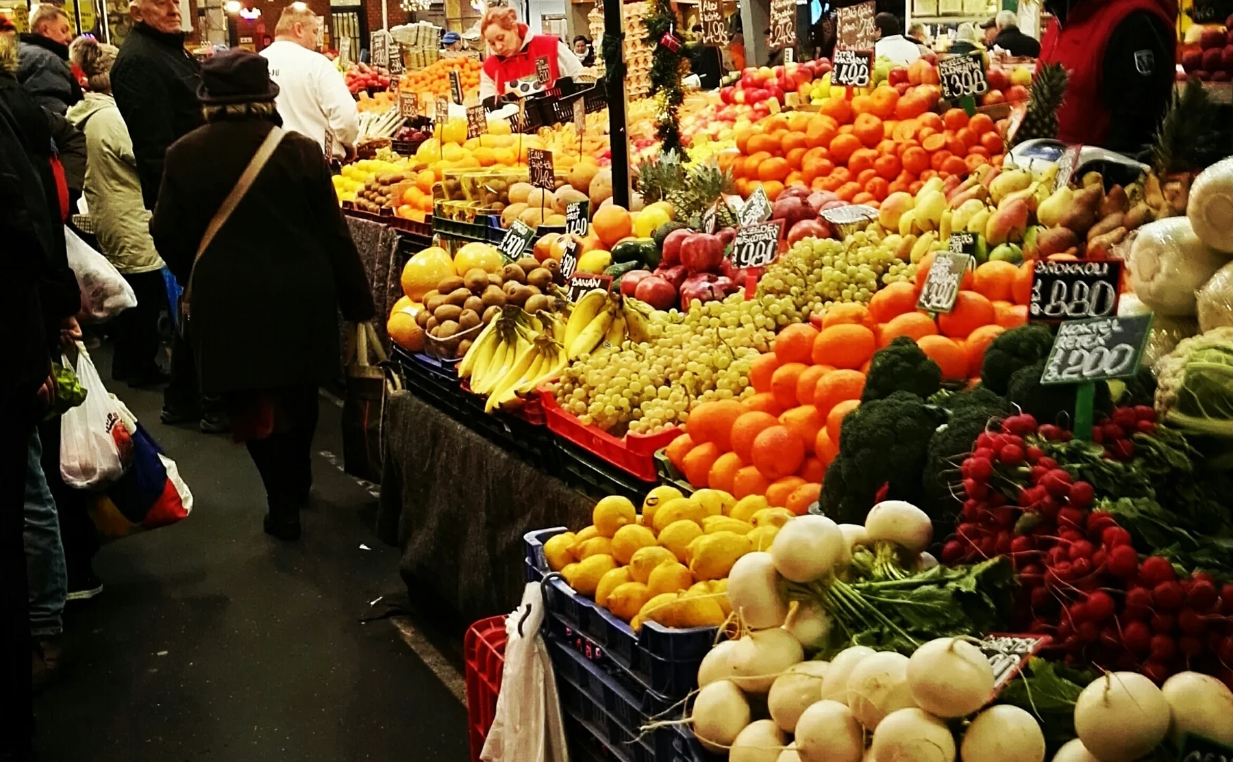 Small-Group Food Tour of Budapest's Last Authentic Farmers Market - 492660