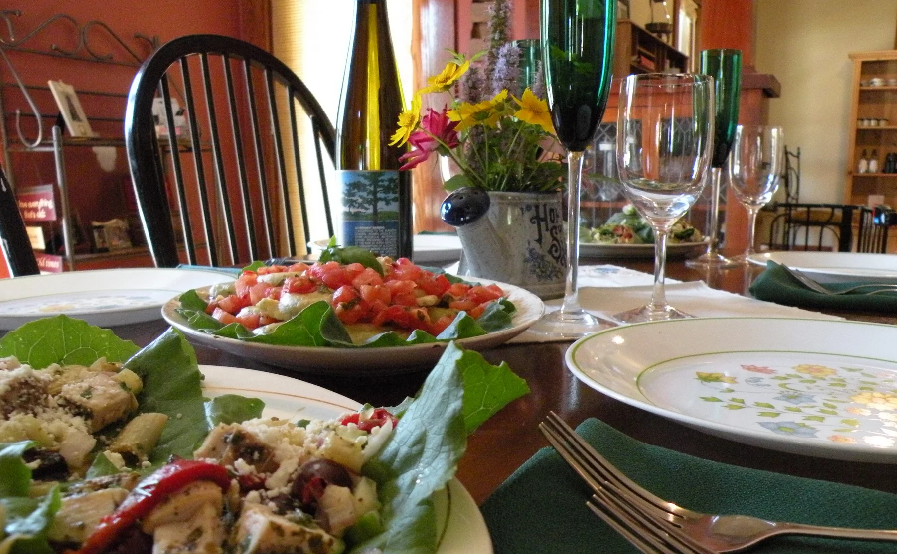 Garden-to-Table Smorgasbord—Fresh, Local, and Organic - 624239