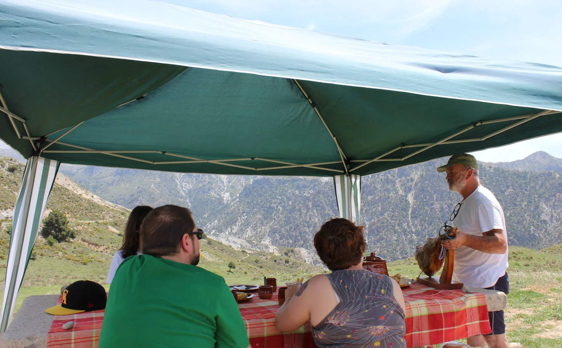 Andalusian picnic in the Granada countryside - 639462