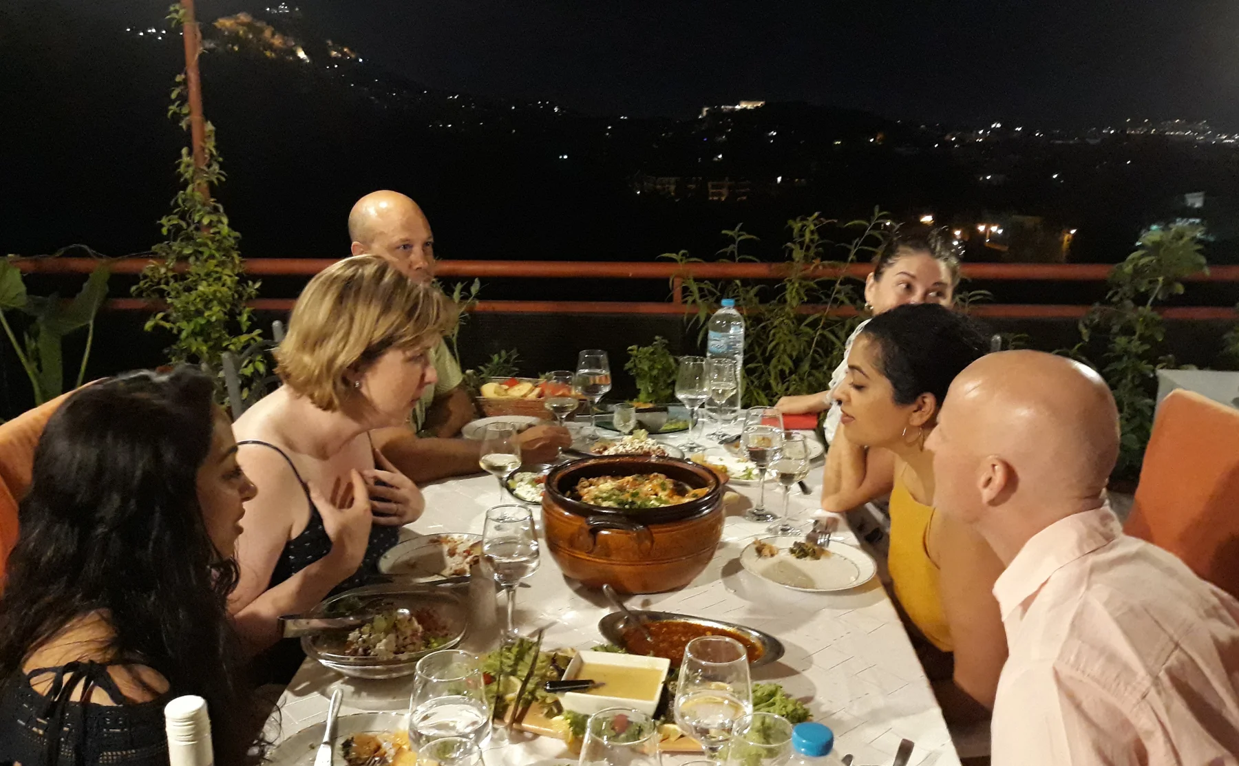An Essential Athenian Dinner With A View Of The Acropolis - 995091