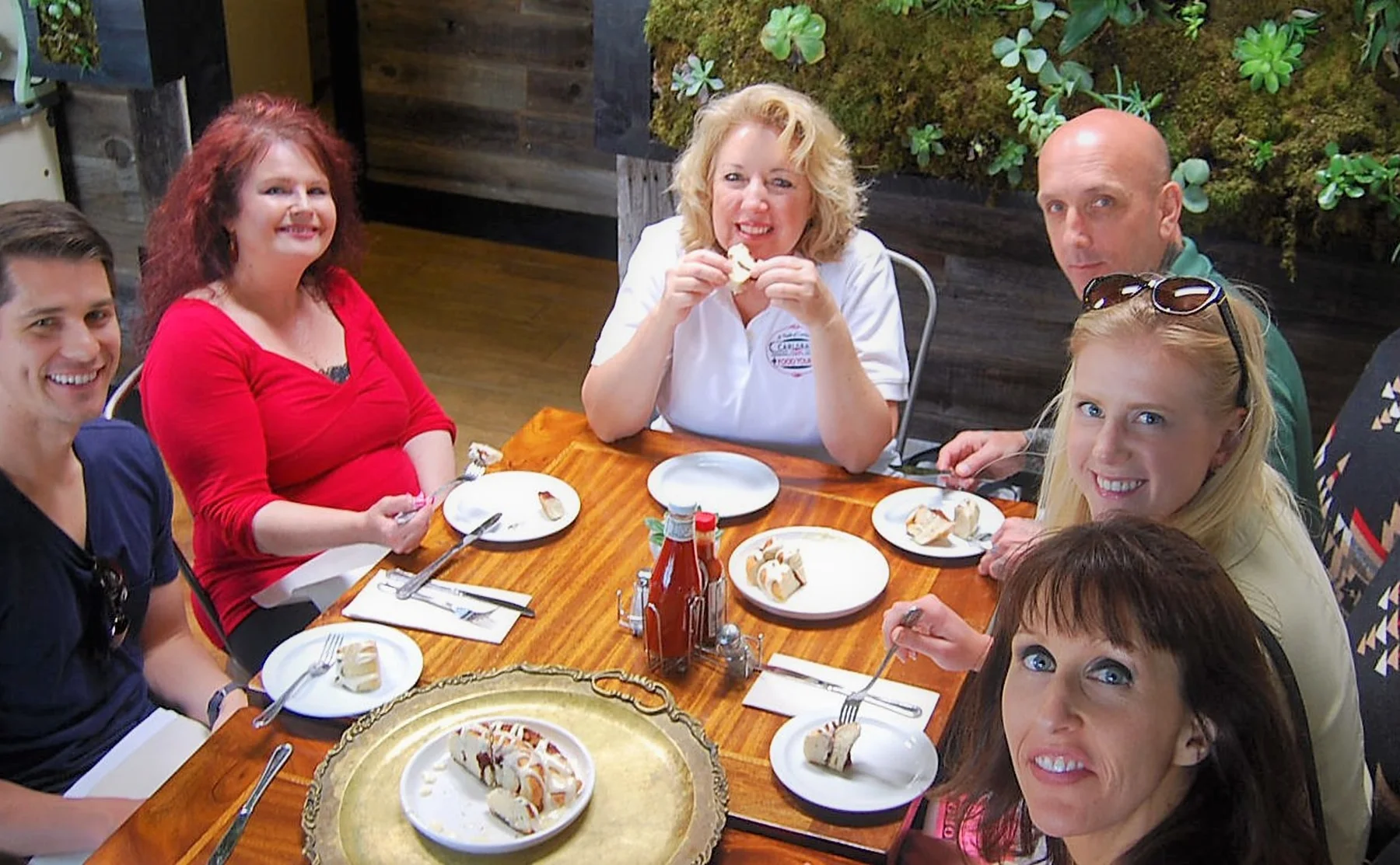 Eat like a local with Carlsbad Food Tours - 998064
